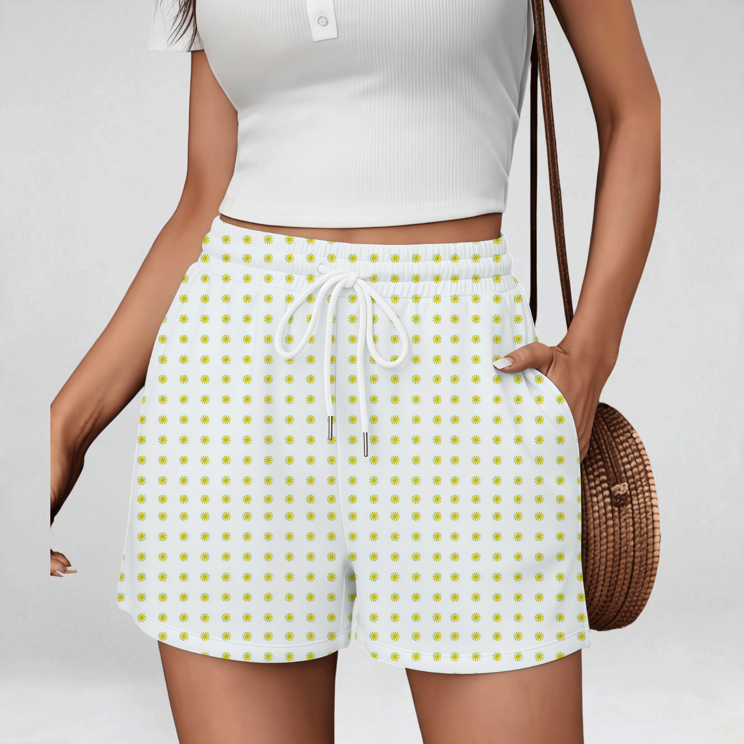 Women'S High-Waisted Blended Casual Shorts, Solid Color, Non-Stretch Fabric, Suitable for Spring, Summer, And Autumn, Featuring a Wide Waistband And Diagonal Pockets